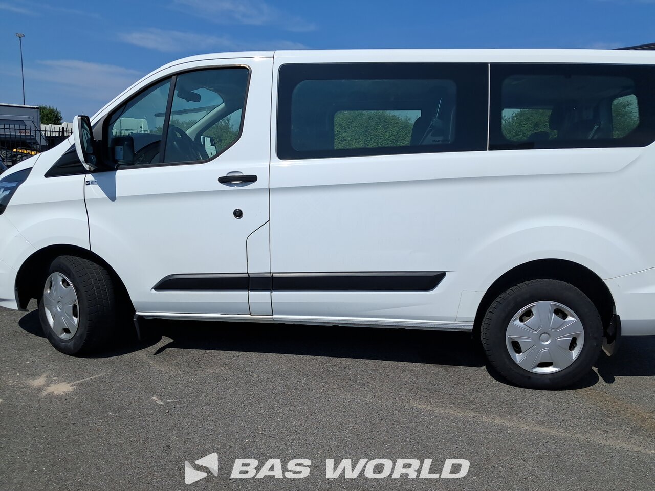 Axle overview : Ford Transit 105pk Passenger Transport/Minibus