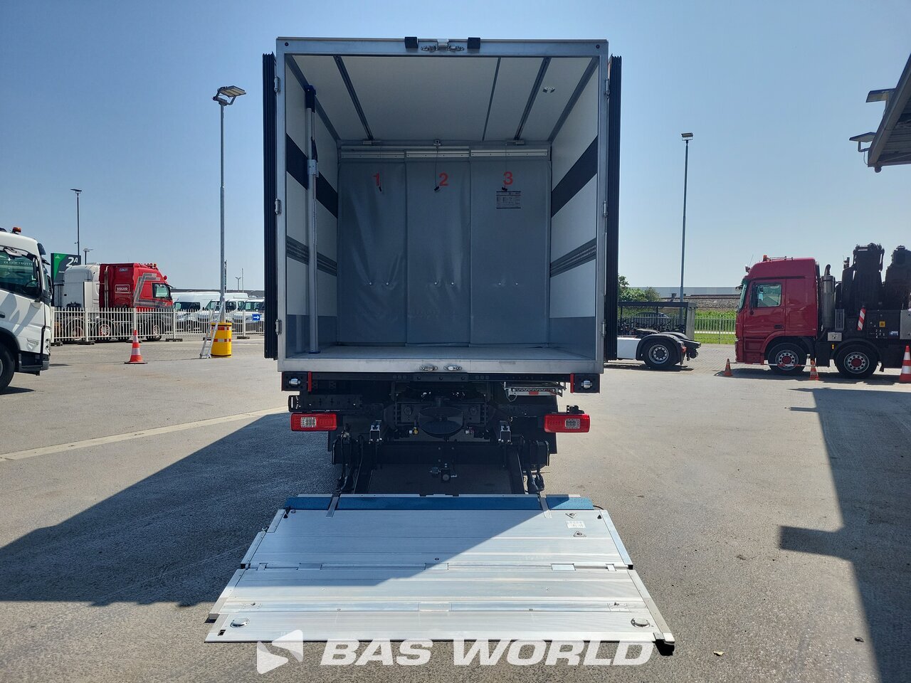 Other : Iveco S-Way 400 4X2 Kiesling Camion frigorifique