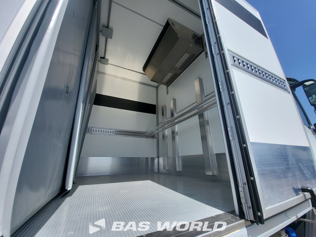 Other : Iveco S-Way 400 4X2 Kiesling Camion frigorifique