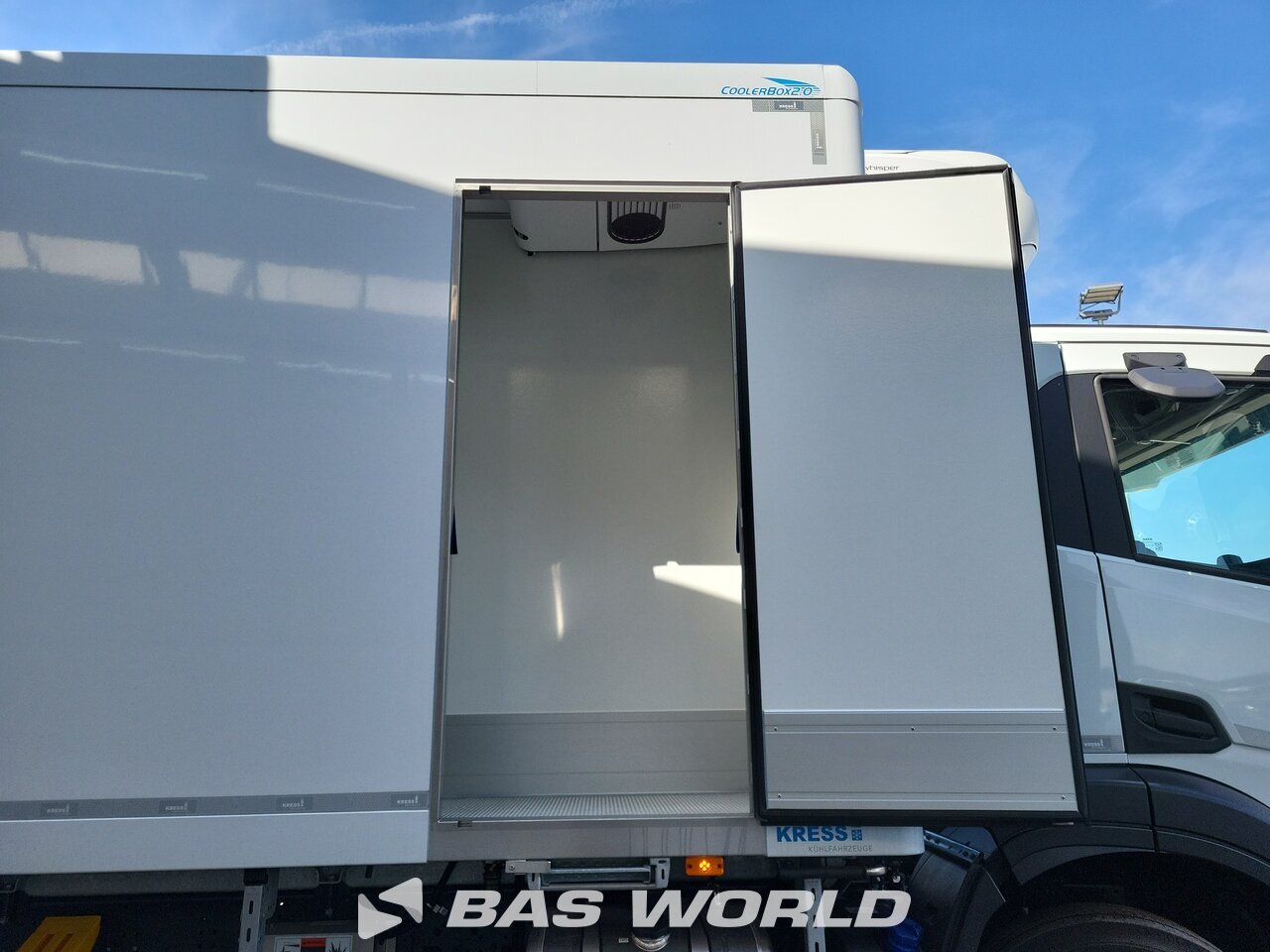 Other : Iveco S-Way 400 4X2 Kress Camion frigorifique