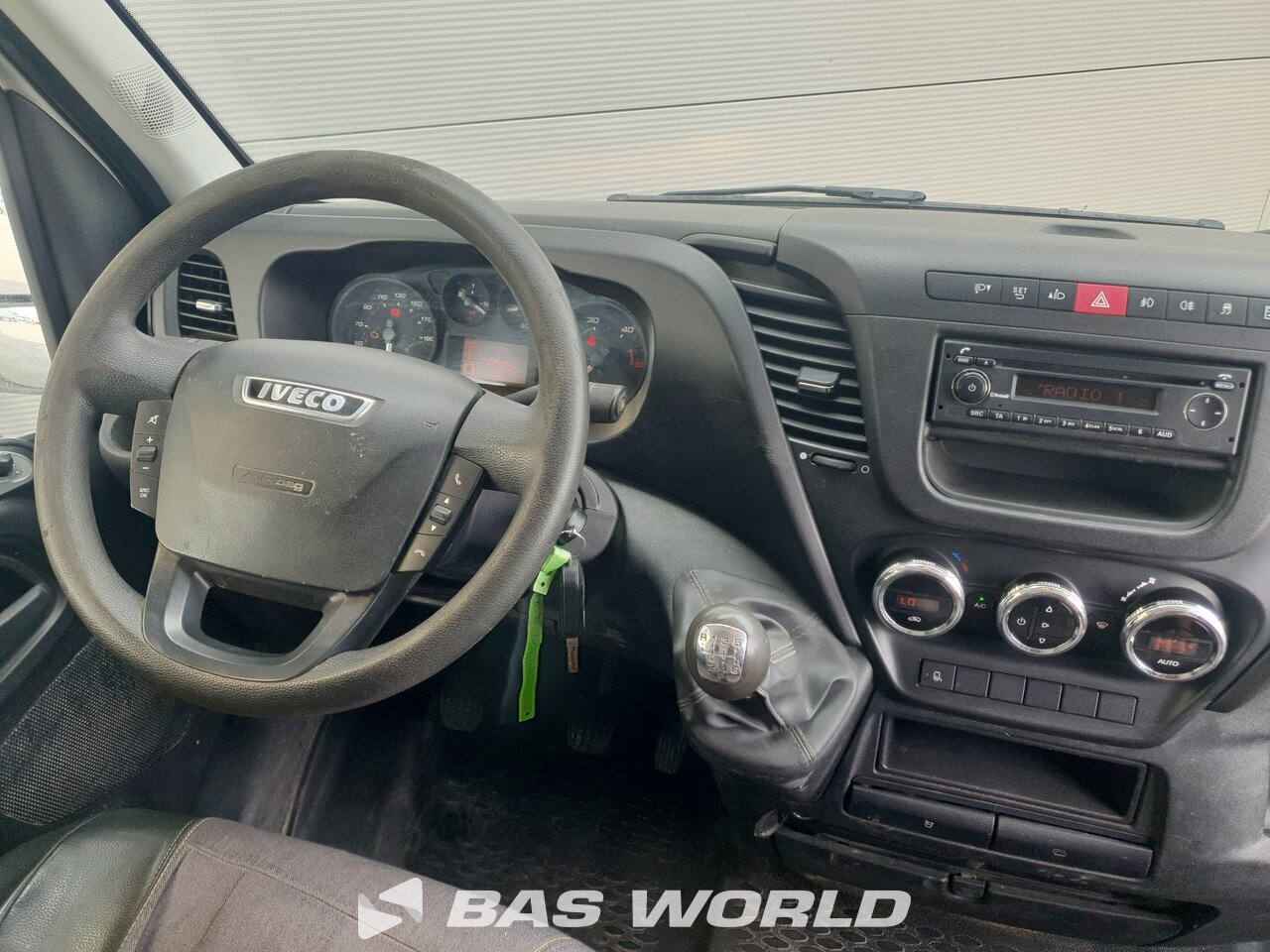 Other : Iveco Daily 35S15 Fourgons utilitaires