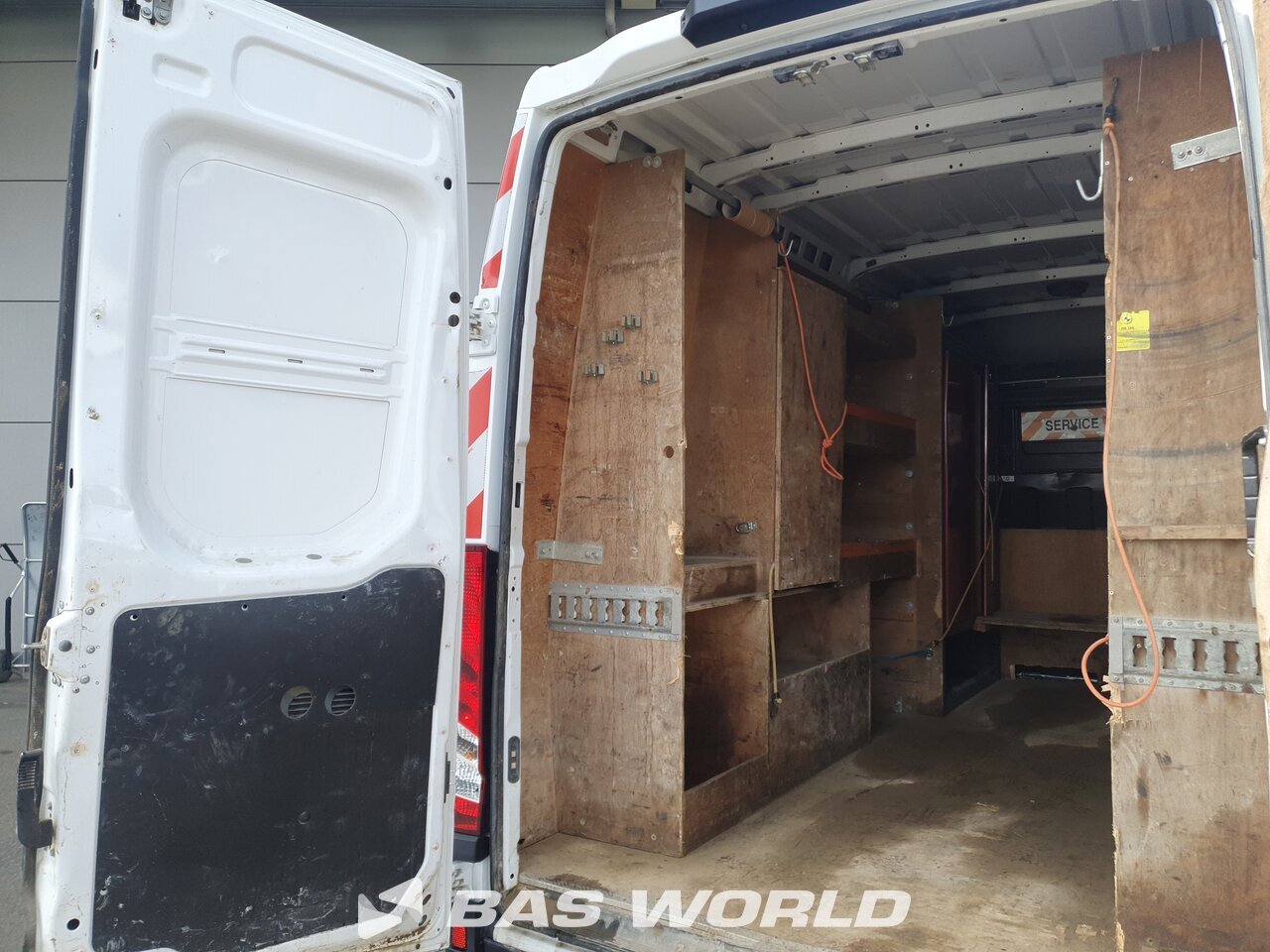 Other : Iveco Daily 35S15 Fourgons utilitaires