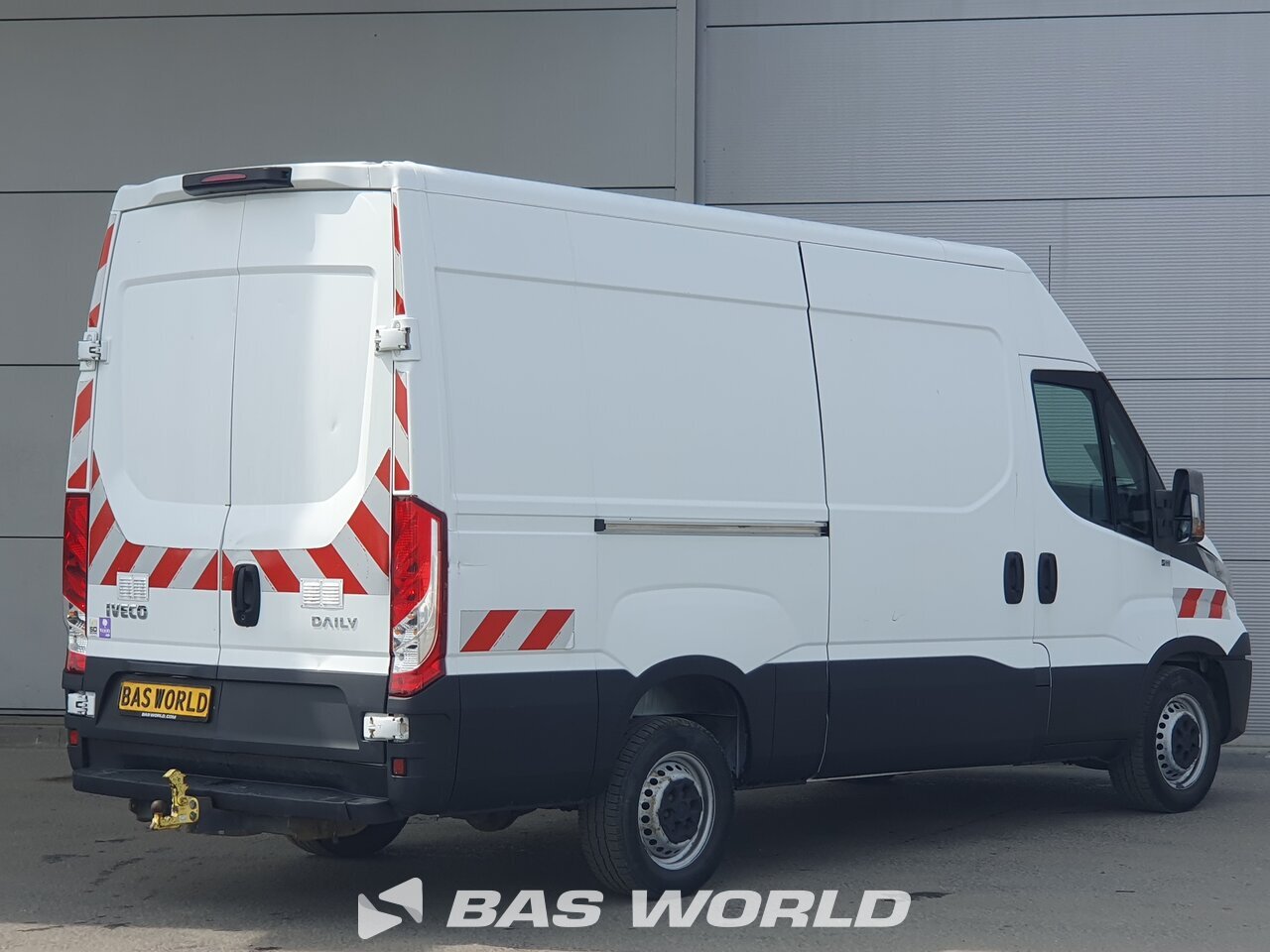Other : Iveco Daily 35S15 Fourgons utilitaires