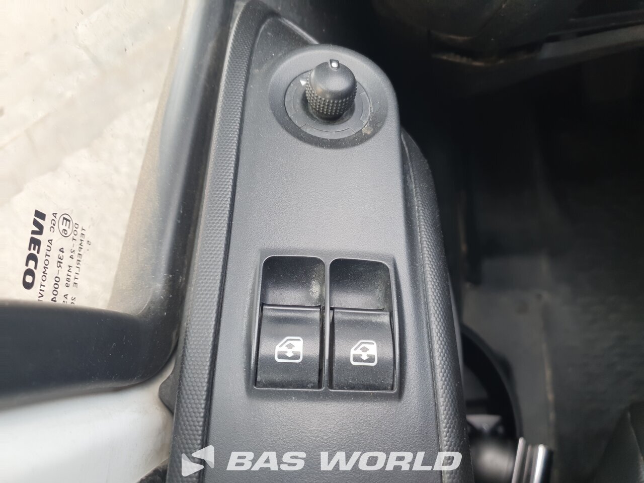 Other : Iveco Daily 35S15 Fourgons utilitaires