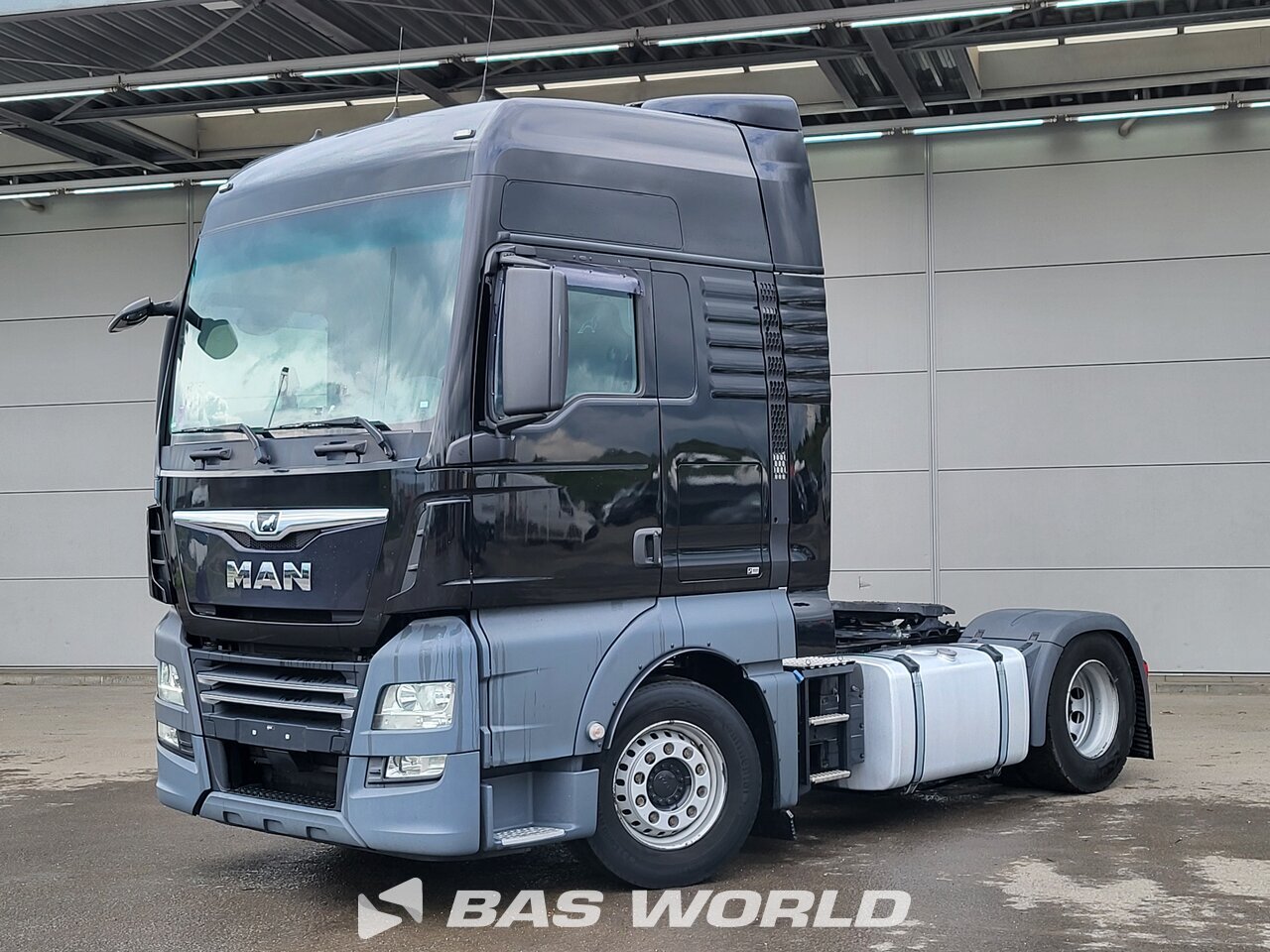 Front left : MAN TGX 18.470 4X2 Tracteur routier