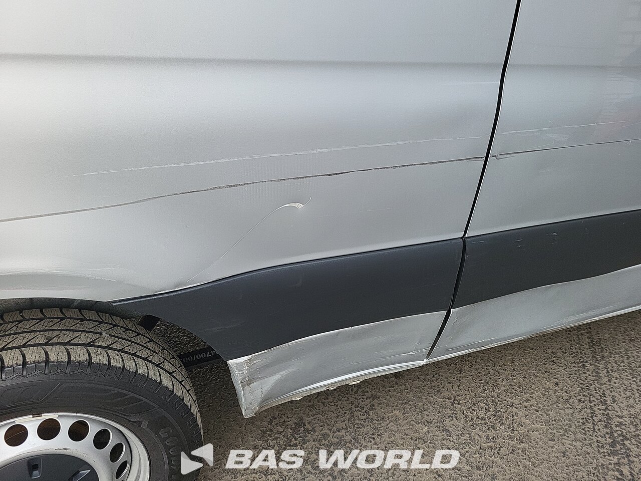 Other : Mercedes Sprinter 214 CDI Fourgons utilitaires