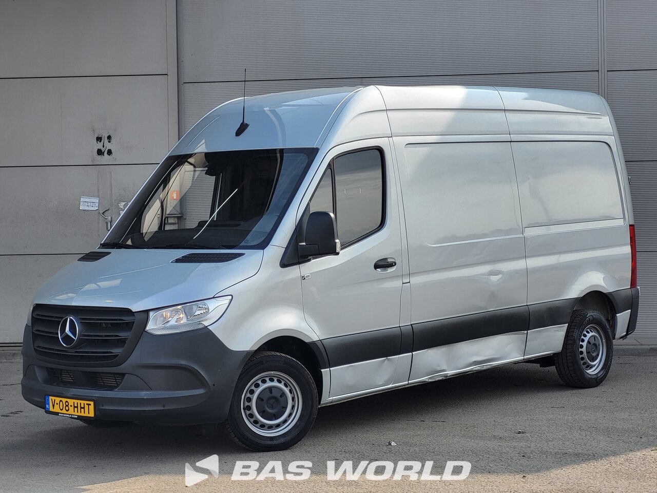 Front left : Mercedes Sprinter 214 CDI Fourgons utilitaires