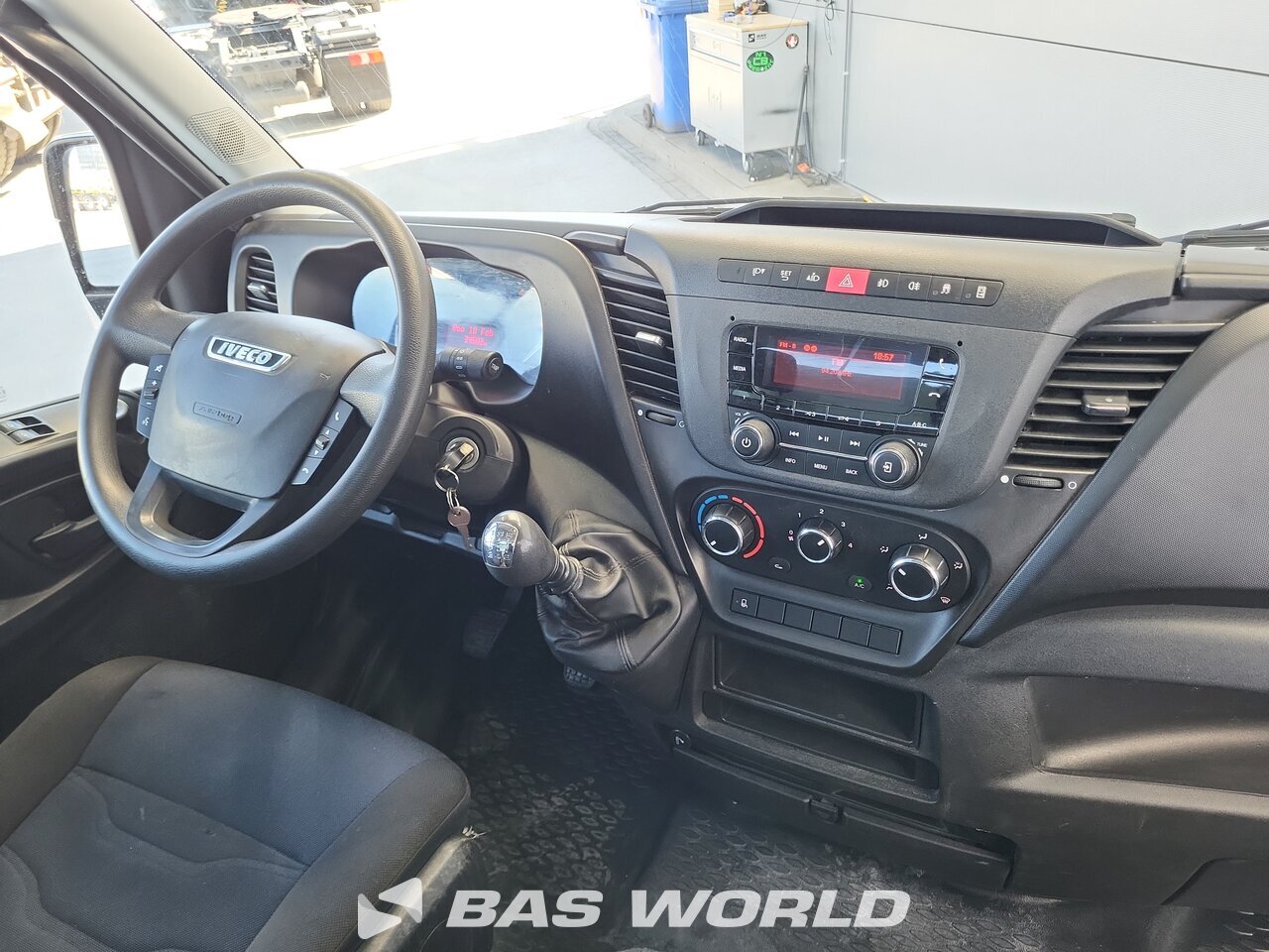 Other : Iveco Daily 35C14 Ouvert