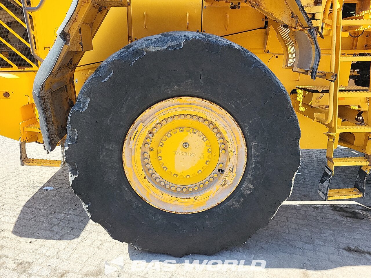 Other : Volvo L350 F جرافات ذات عجلات