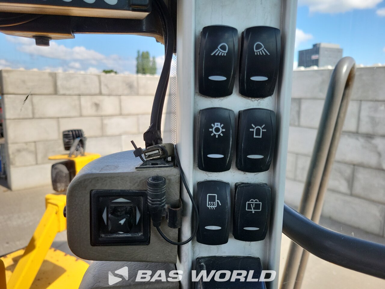 Other : Volvo L350 F جرافات ذات عجلات