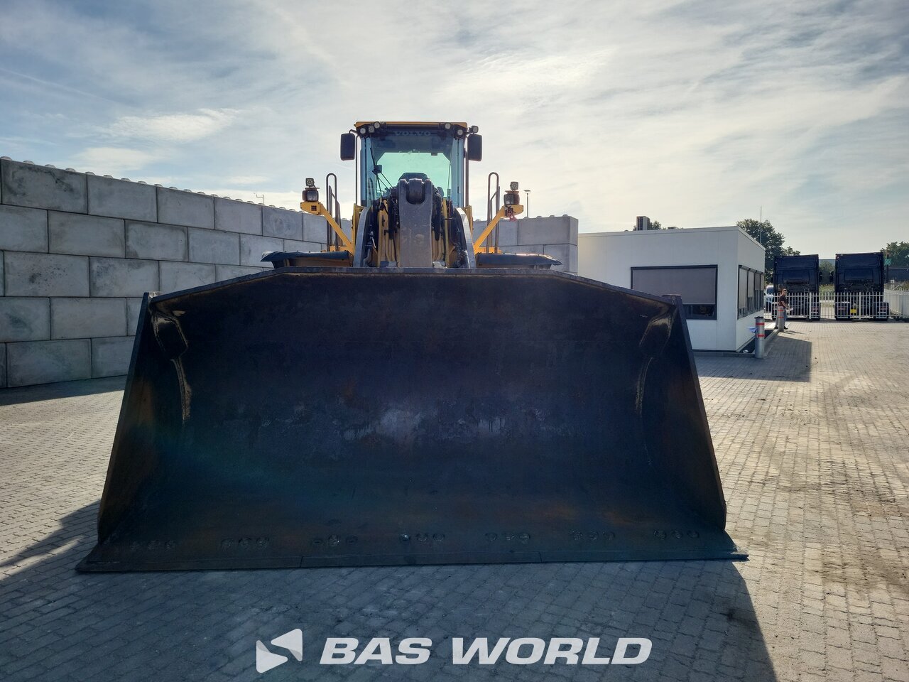 Other : Volvo L350 F جرافات ذات عجلات