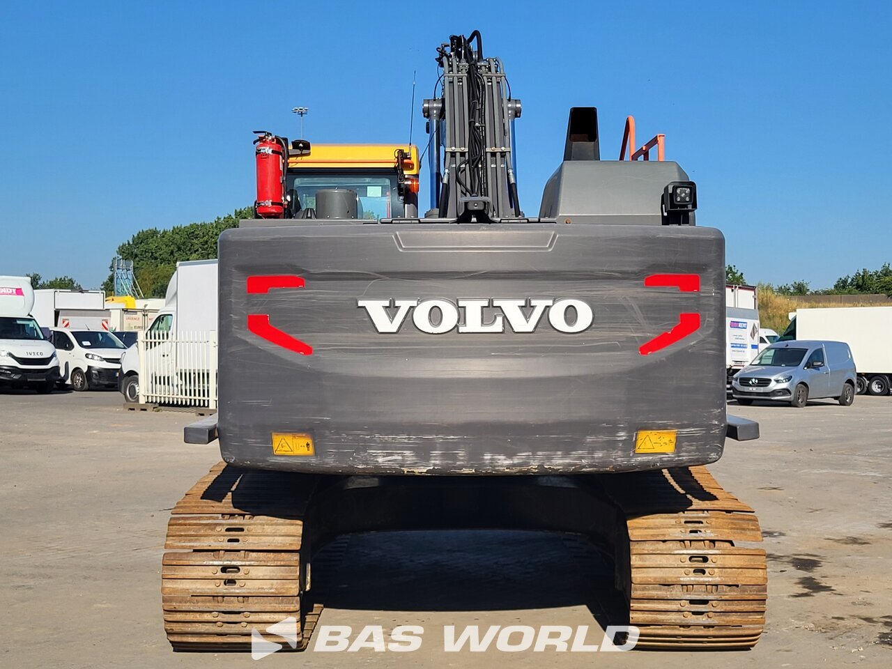 Other : Volvo EC220 E L Pelle sur chenilles