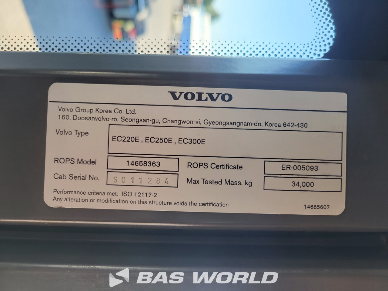 Other : Volvo EC220 E L Pelle sur chenilles