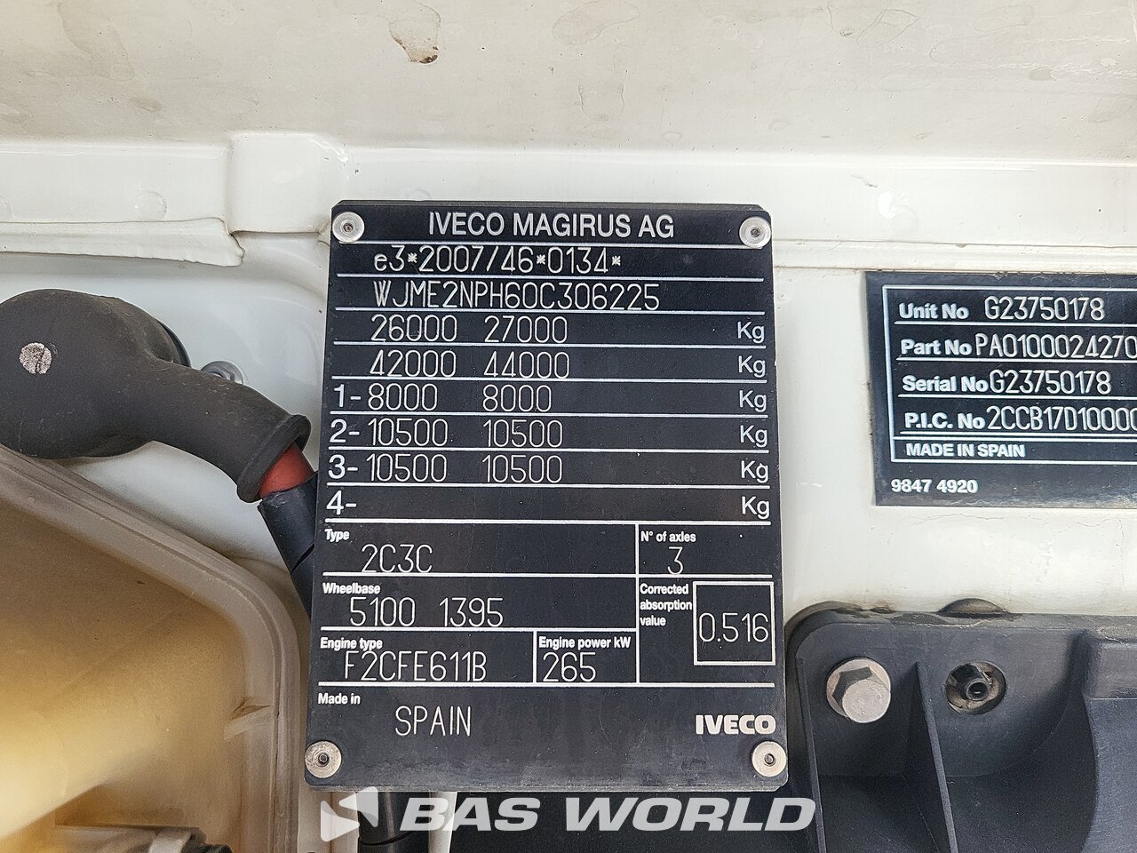 Other : Iveco Stralis 360 6X2 Gromy Camion plateaux