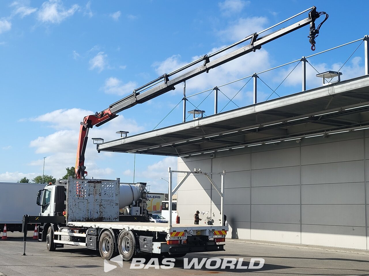 Other : Iveco Stralis 360 6X2 Gromy Camion plateaux