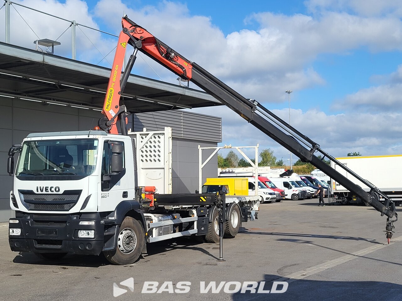 Other : Iveco Stralis 360 6X2 Gromy Camion plateaux