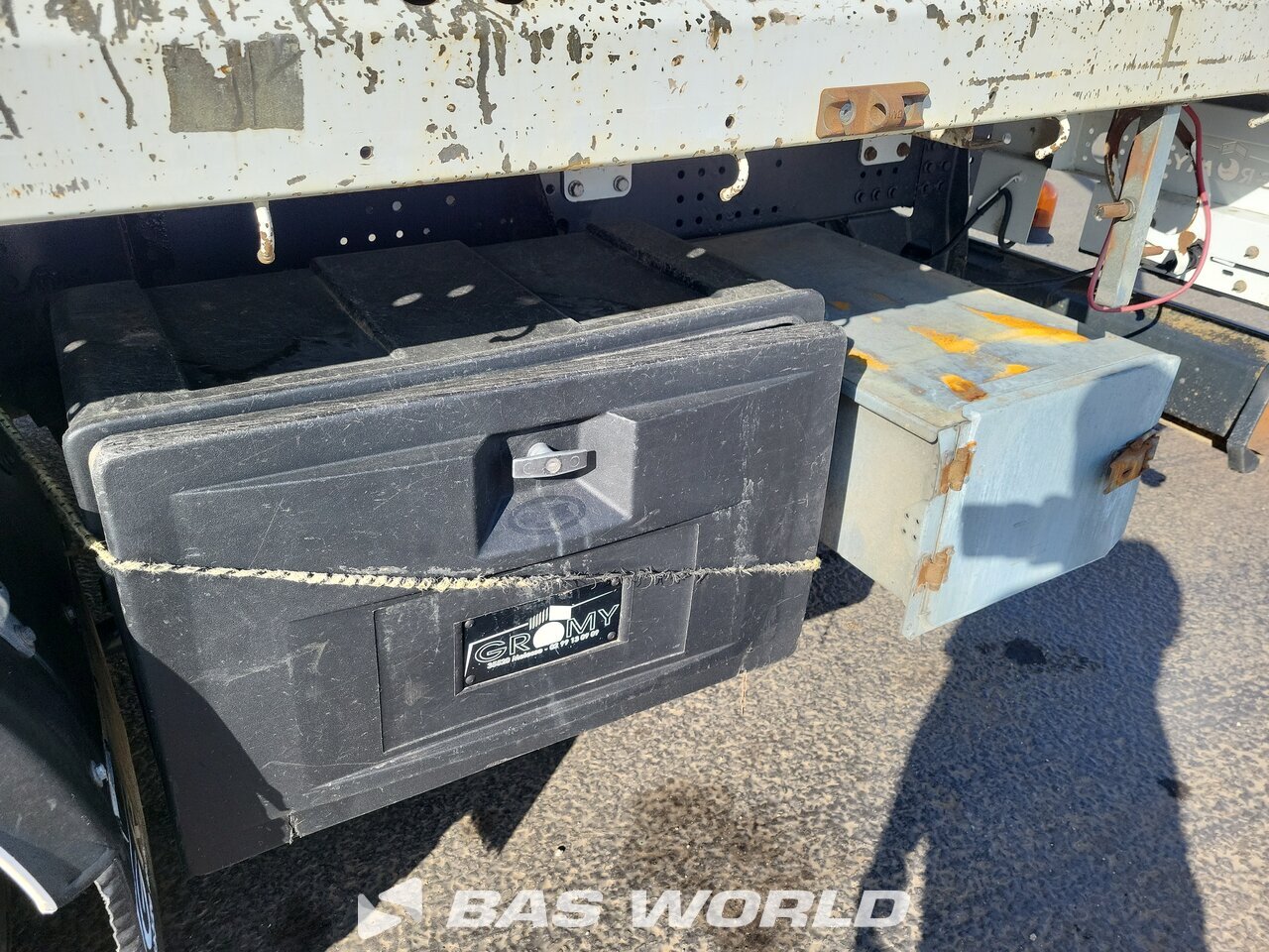 Other : Iveco Stralis 360 6X2 Gromy Camion plateaux