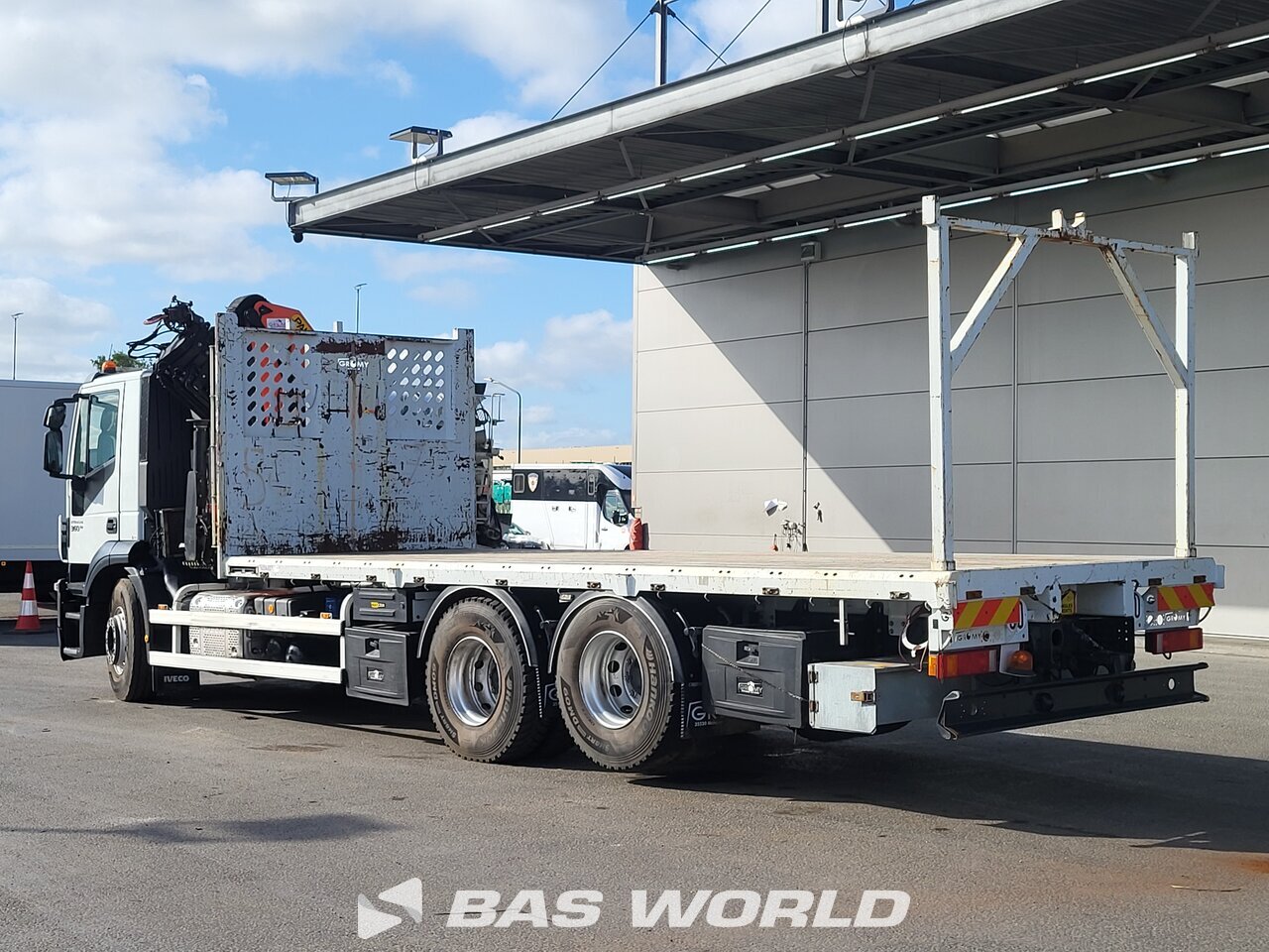 Other : Iveco Stralis 360 6X2 Gromy Camion plateaux