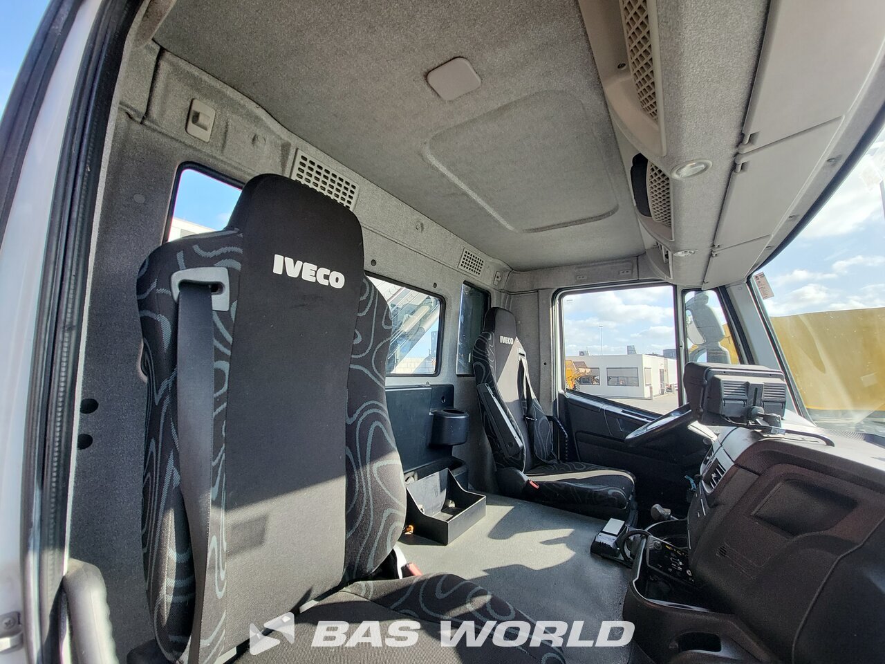 Other : Iveco Stralis 360 6X2 Gromy Camion plateaux