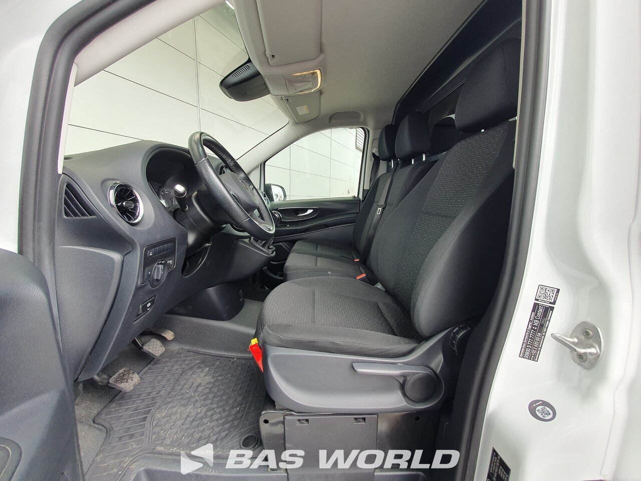 Other : Mercedes Vito 110 Fourgons utilitaires