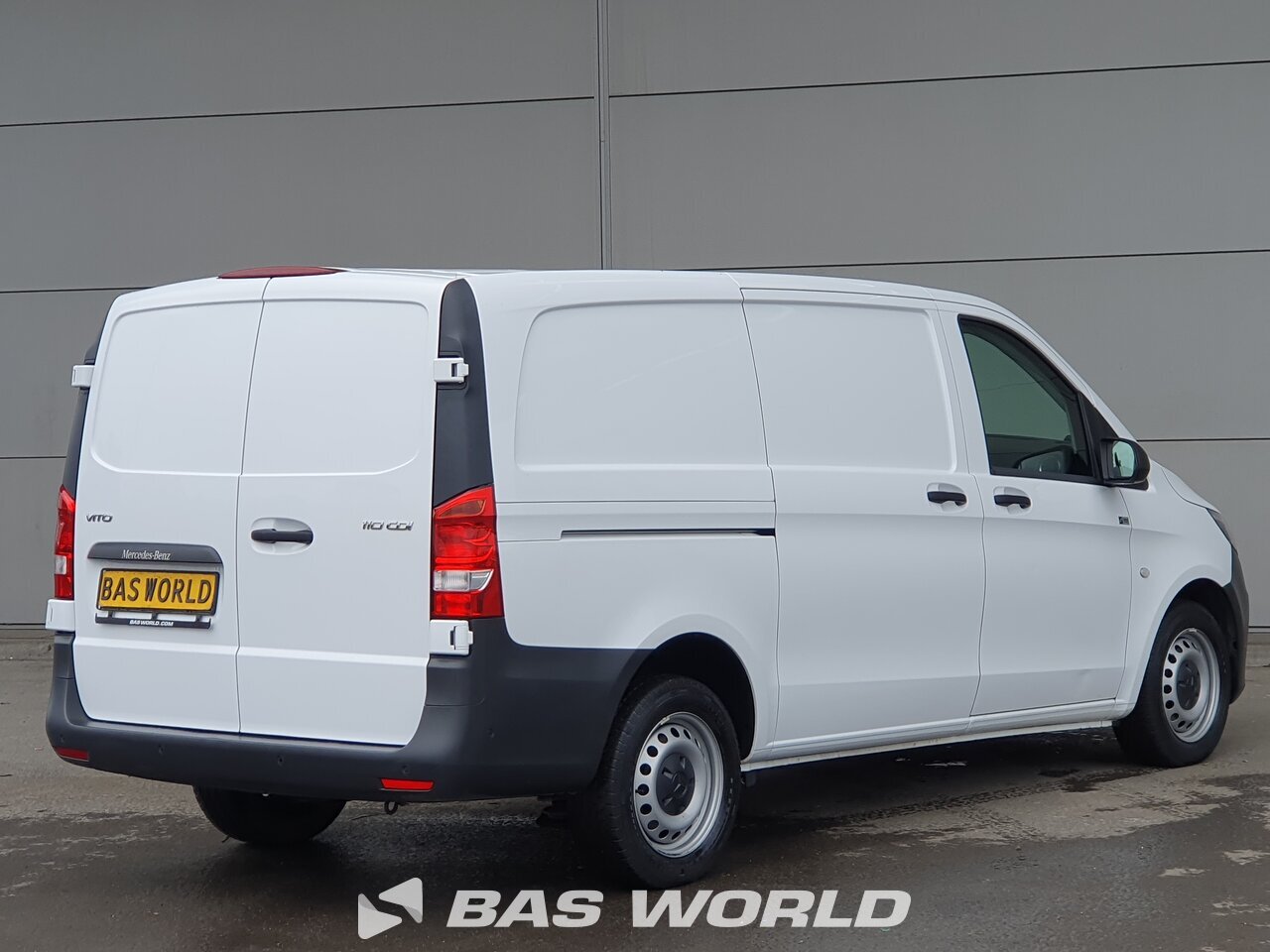 Other : Mercedes Vito 110 Fourgons utilitaires