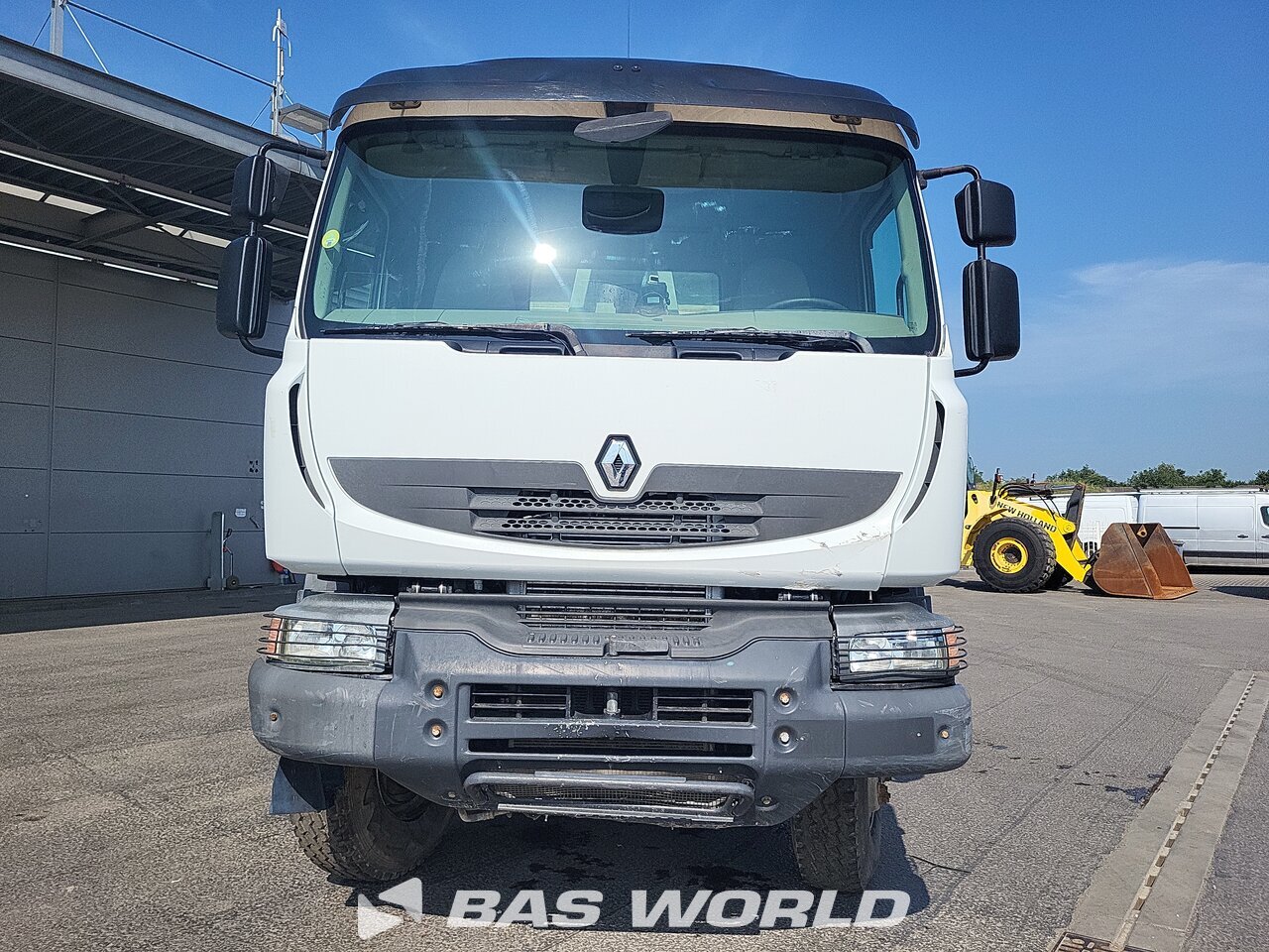 Other : Renault Kerax 430 8X4 Bennes Manjot Camion Benne
