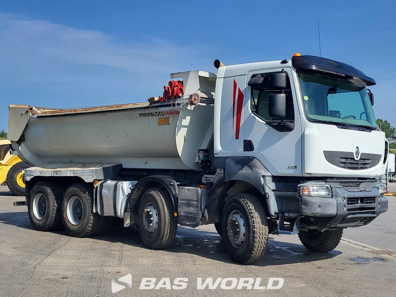 Other : Renault Kerax 430 8X4 Bennes Manjot Camion Benne