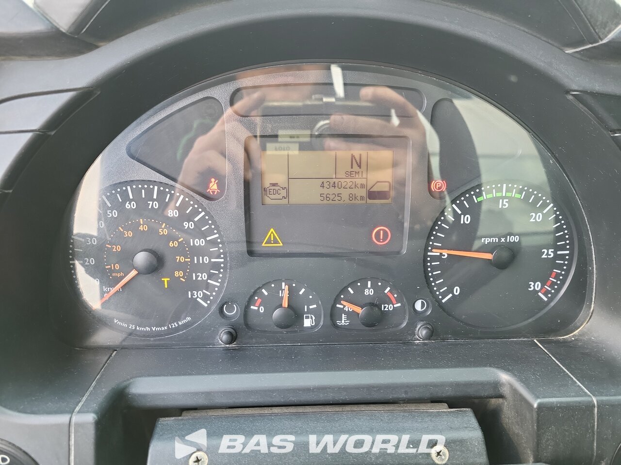 Other : Iveco Trakker 360 6X4 Vincent Camion Benne