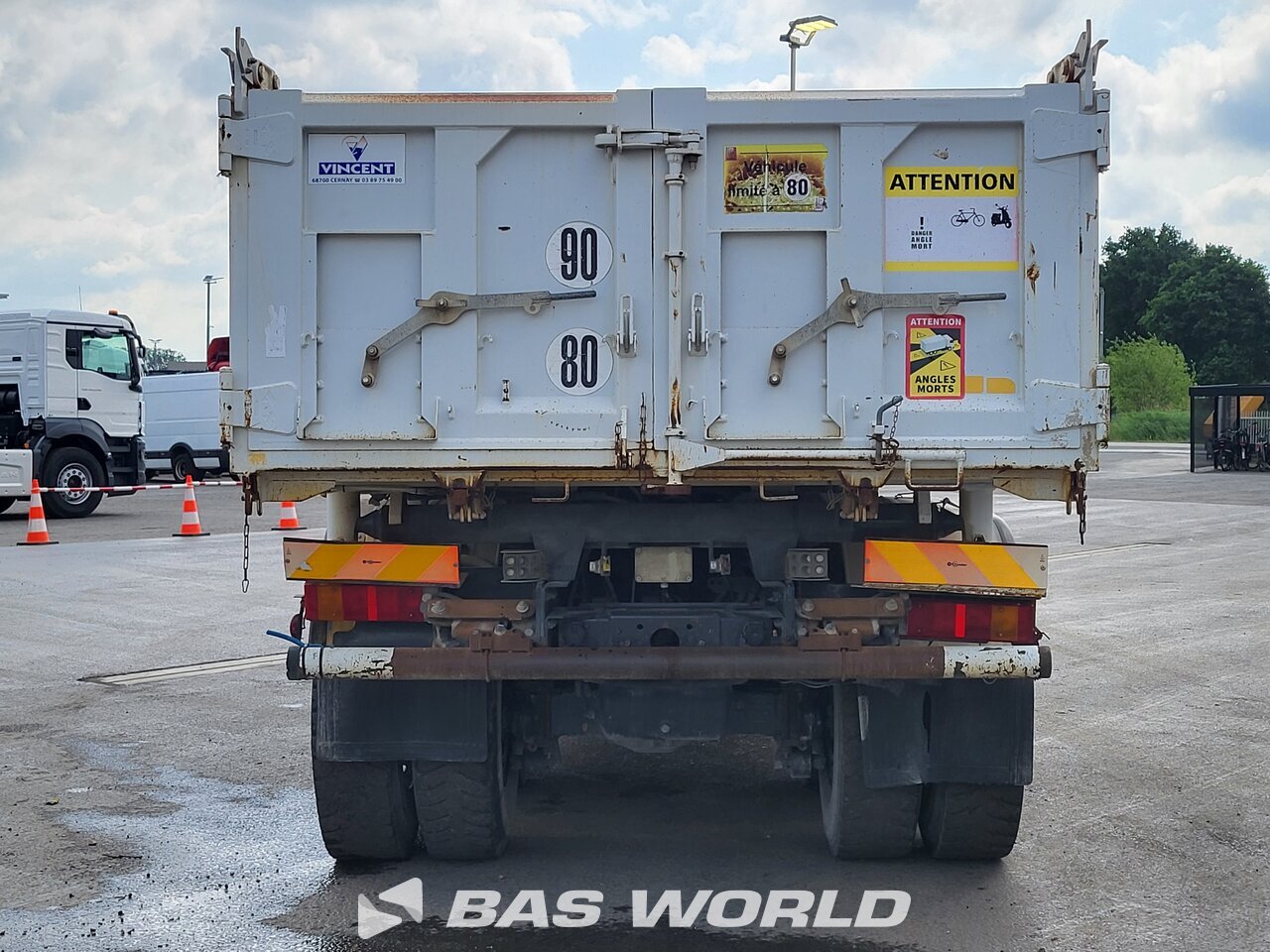 Other : Iveco Trakker 360 6X4 Vincent Camion Benne