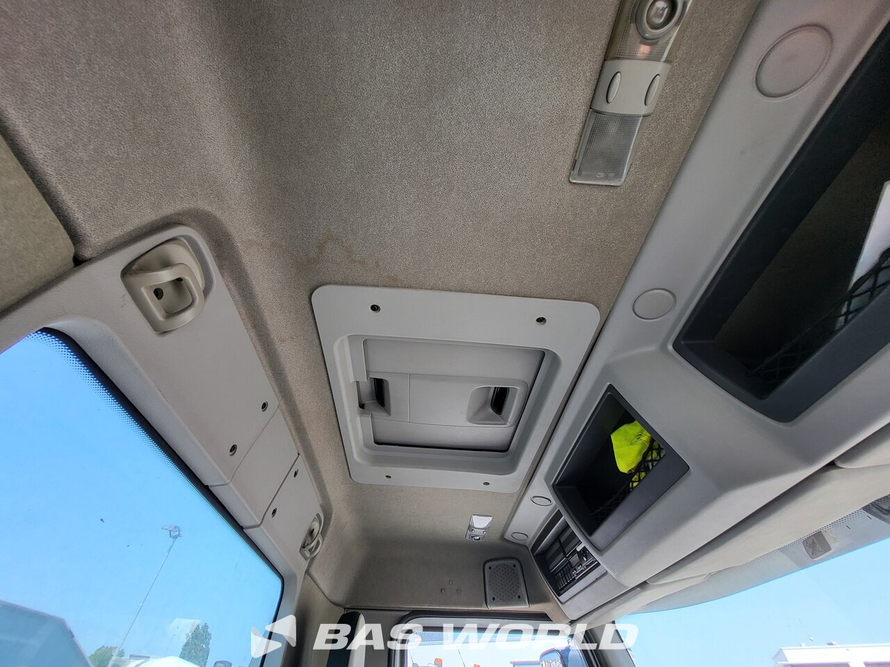 Other : Renault Kerax 460 8X4 Bennen Marrel Camion Benne
