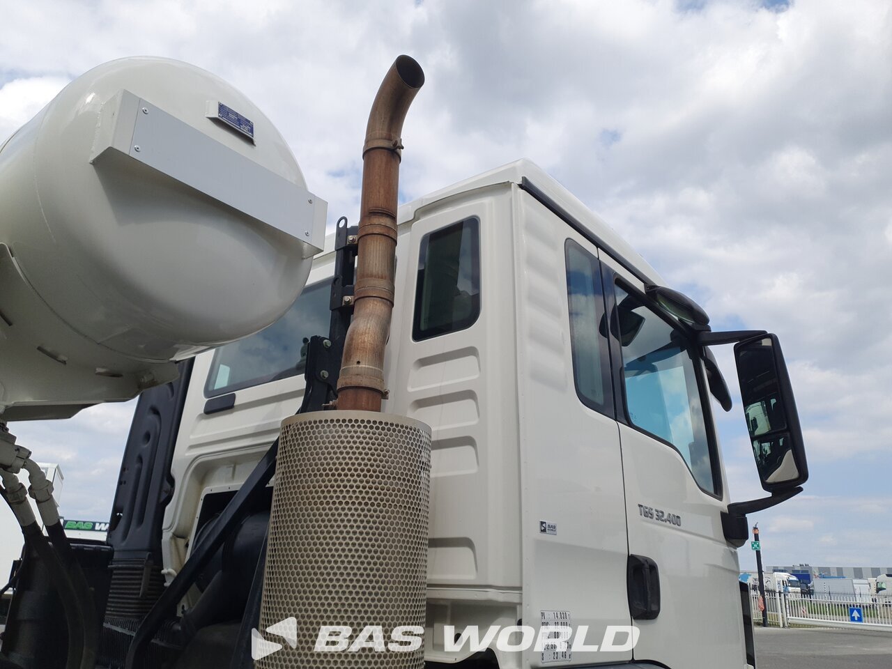 Other : MAN TGS 32.400 8X4 Intermix Camion malaxeur béton