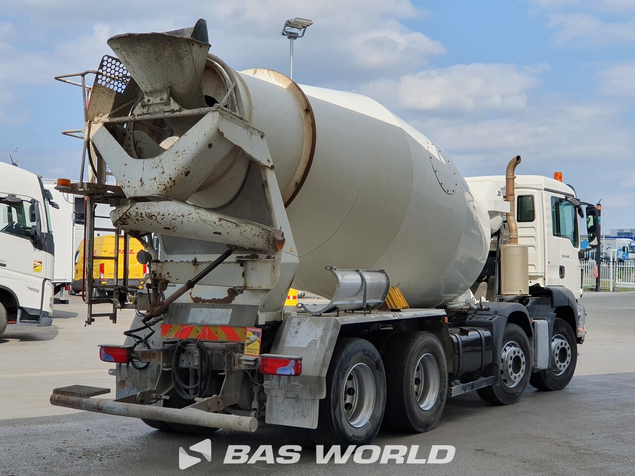 Other : MAN TGS 32.400 8X4 Intermix Camion malaxeur béton