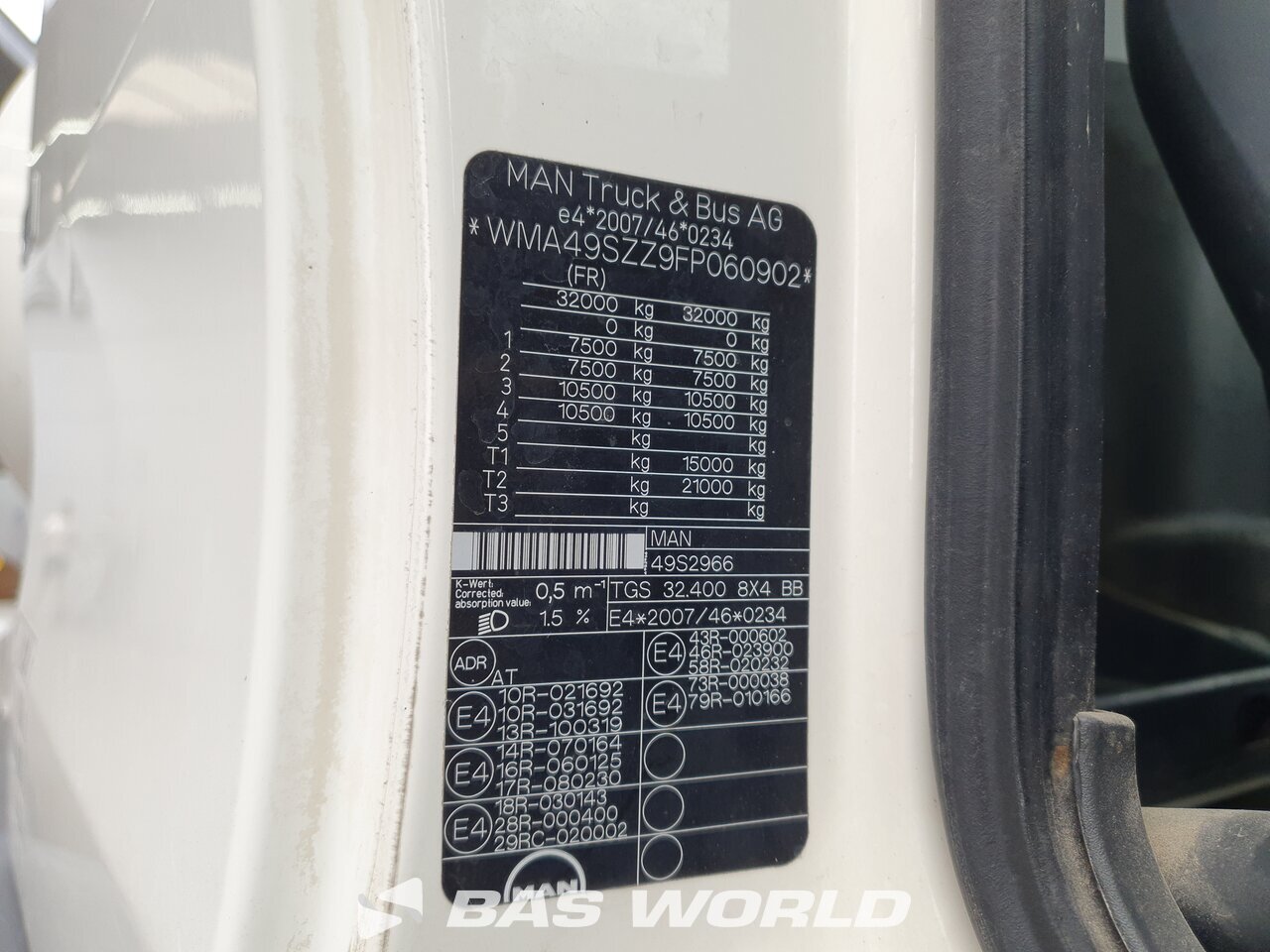 Other : MAN TGS 32.400 8X4 Intermix Camion malaxeur béton