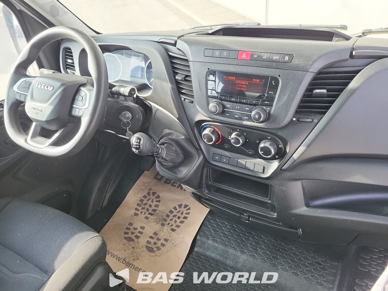 Other : Iveco Daily 35C14 Ouvert