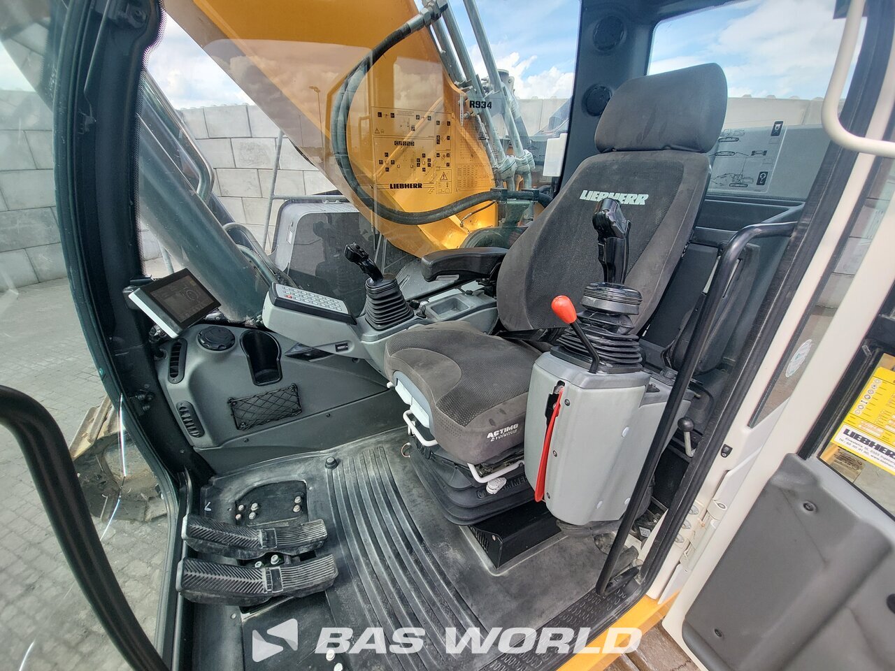 Other : Liebherr R934 LC Pelle sur chenilles