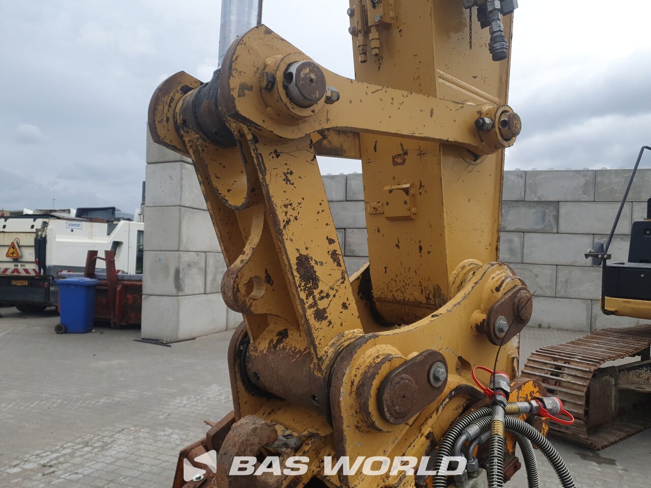 Other : Caterpillar 324 E LN Pelle sur chenilles