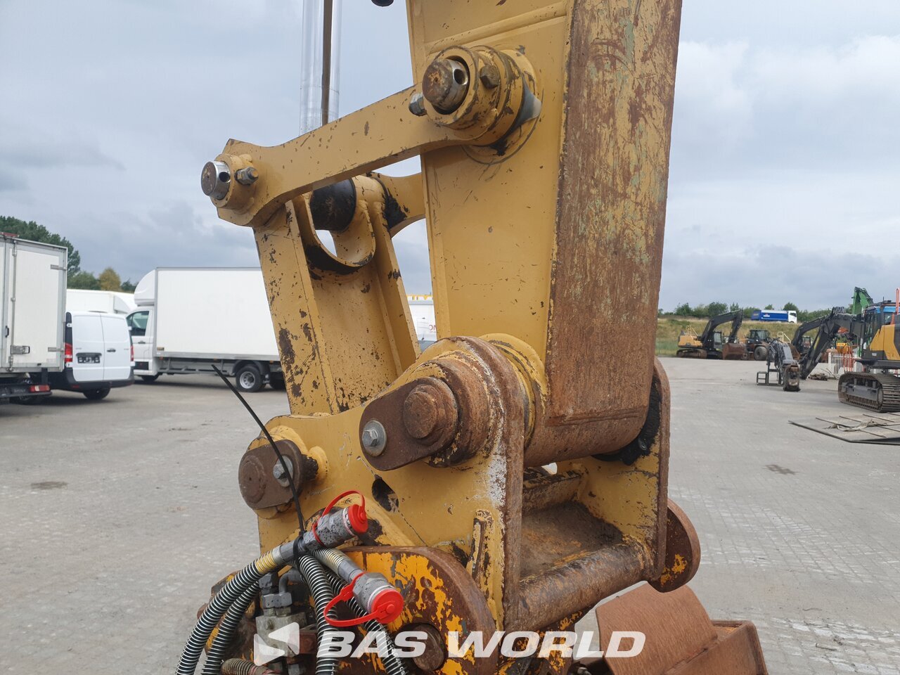 Other : Caterpillar 324 E LN Pelle sur chenilles
