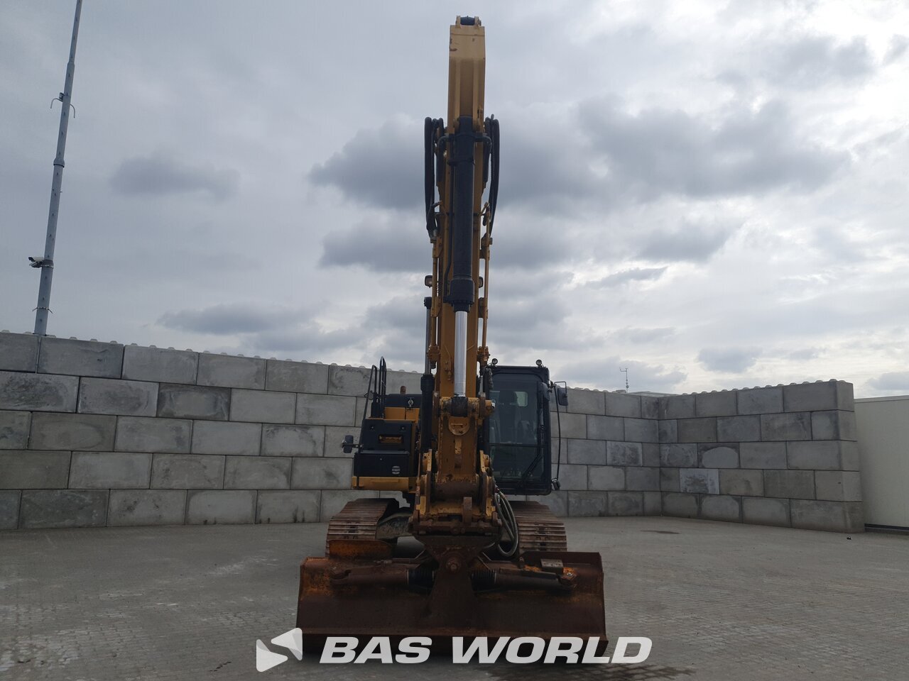 Other : Caterpillar 324 E LN Pelle sur chenilles