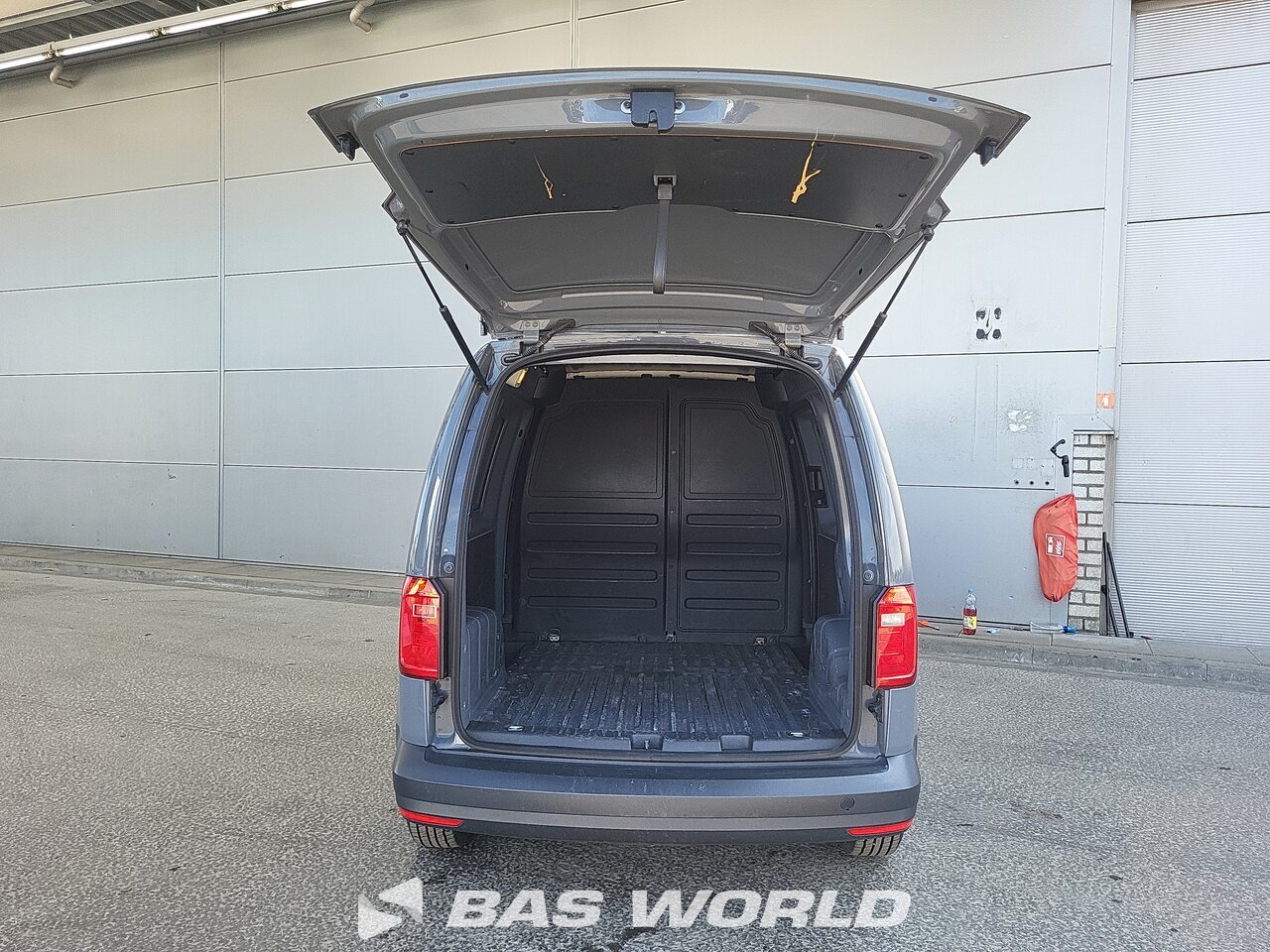 Other : Volkswagen Caddy 102PK Fourgons utilitaires