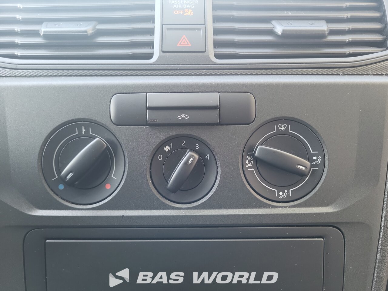 Other : Volkswagen Caddy 102PK Fourgons utilitaires