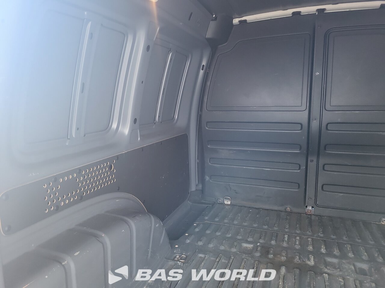 Other : Volkswagen Caddy 102PK Fourgons utilitaires