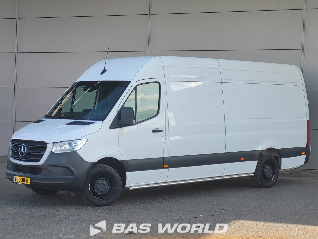 Front left : Mercedes Sprinter 315 CDI Fourgons utilitaires