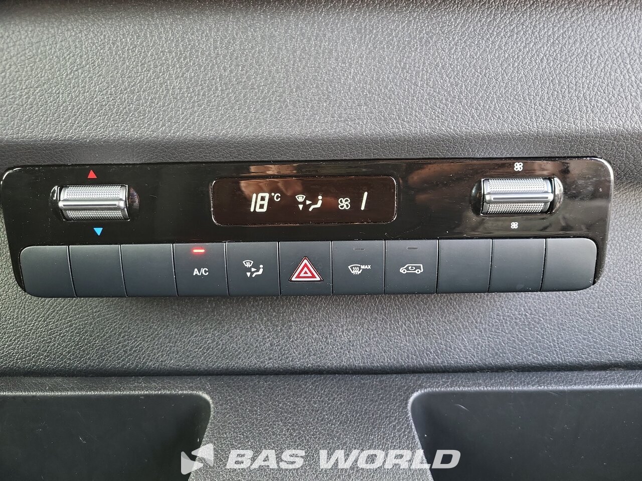 Other : Mercedes Sprinter 317 CDI Fourgons utilitaires