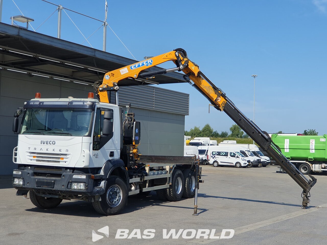 Other : Iveco Trakker 410 6X4 Busi Group Type: SC 206 C camion à bras