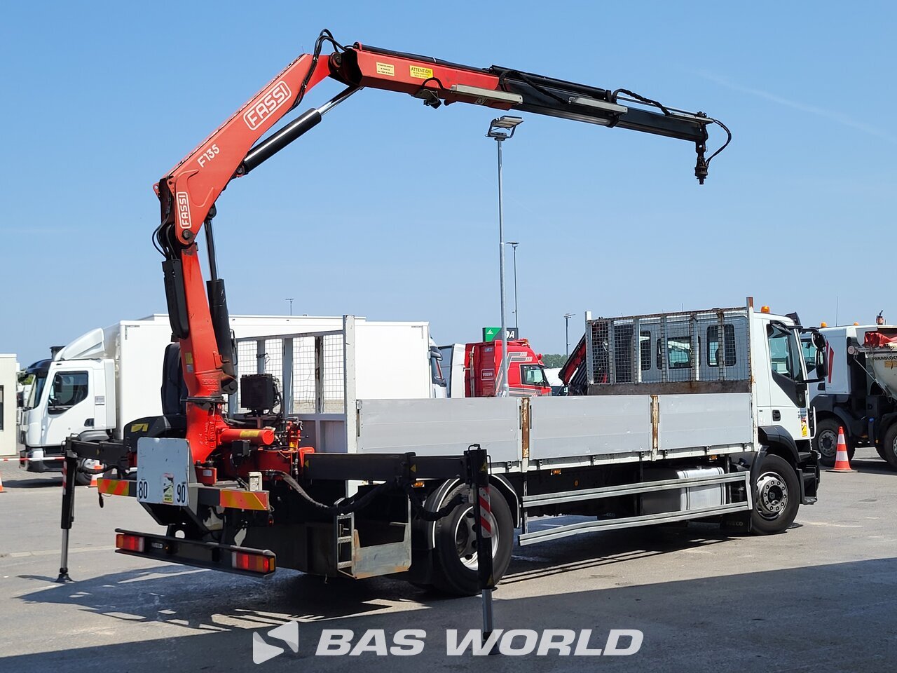 Other : Iveco Stralis 310 4X2 Camion plateaux