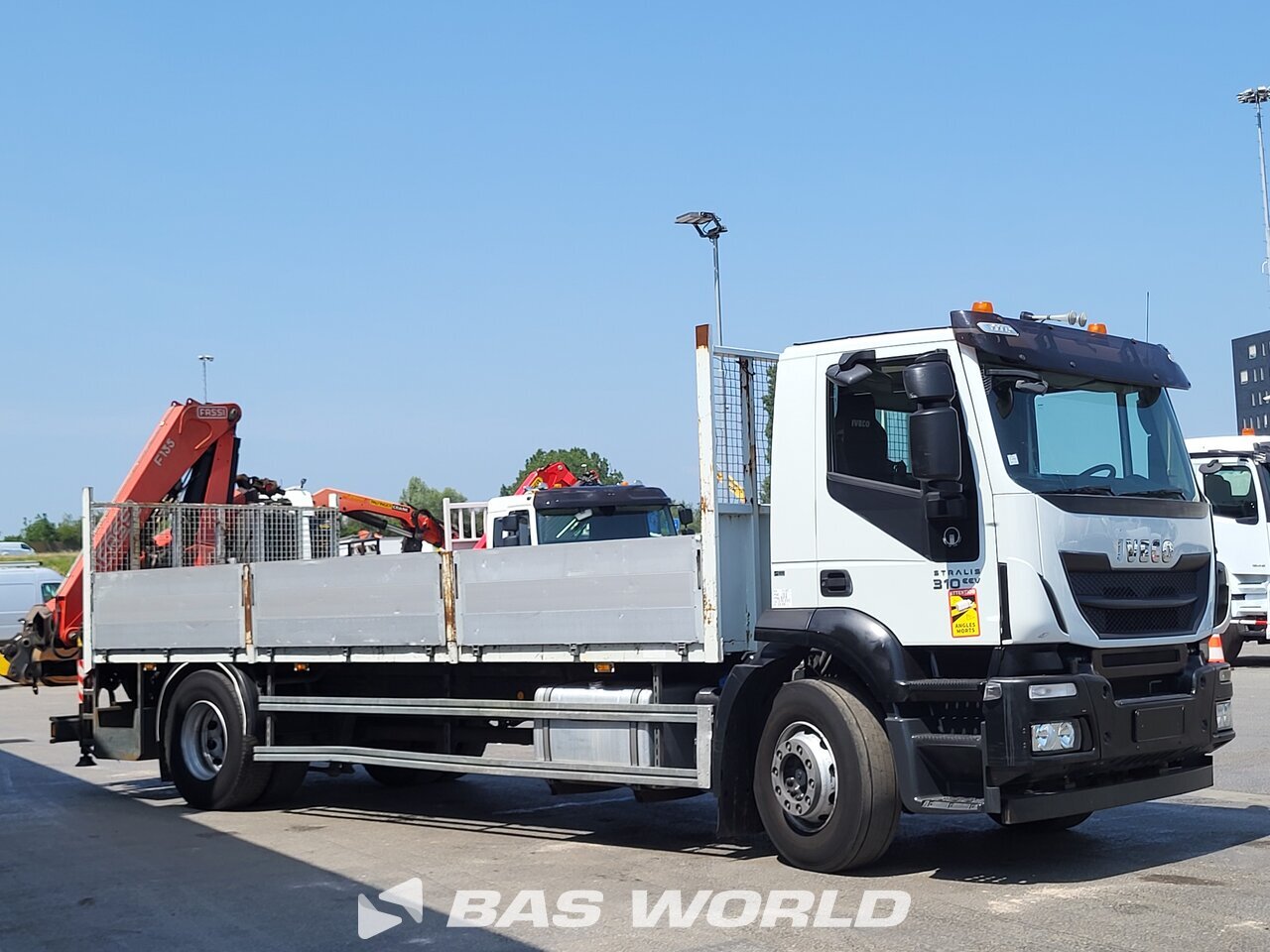 Other : Iveco Stralis 310 4X2 Camion plateaux