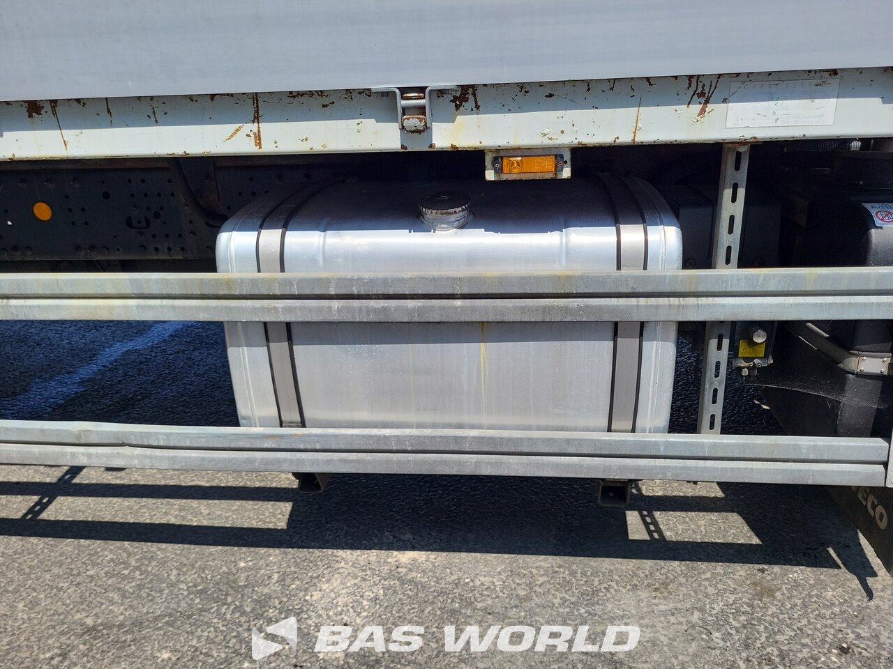 Other : Iveco Stralis 310 4X2 Camion plateaux