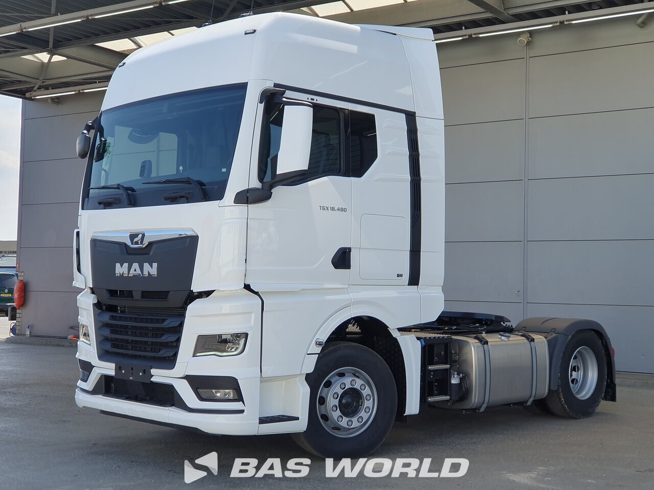 Front left : MAN TGX 18.480 4X2 Tracteur routier