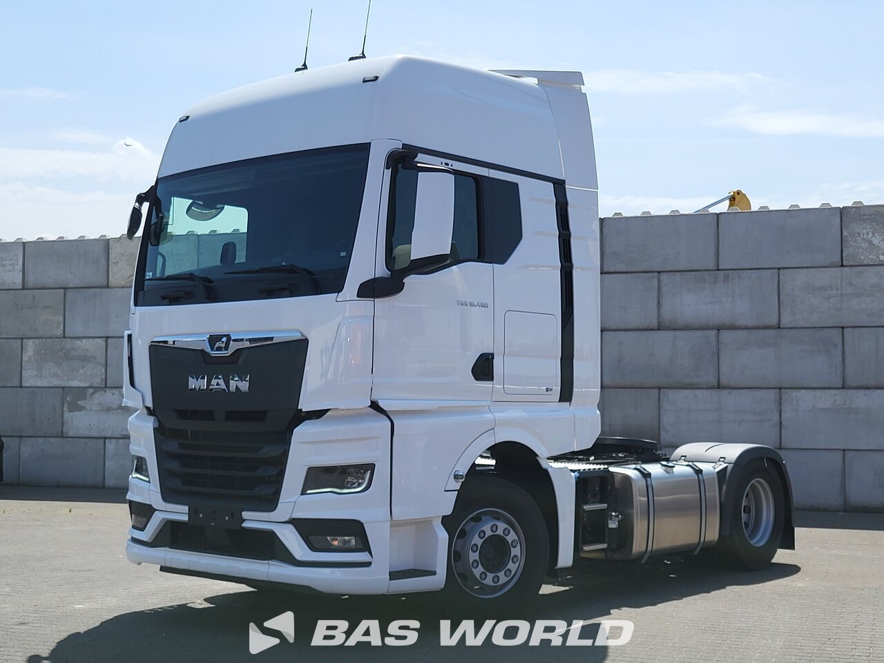 Front left : MAN TGX 18.480 4X2 Tracteur routier