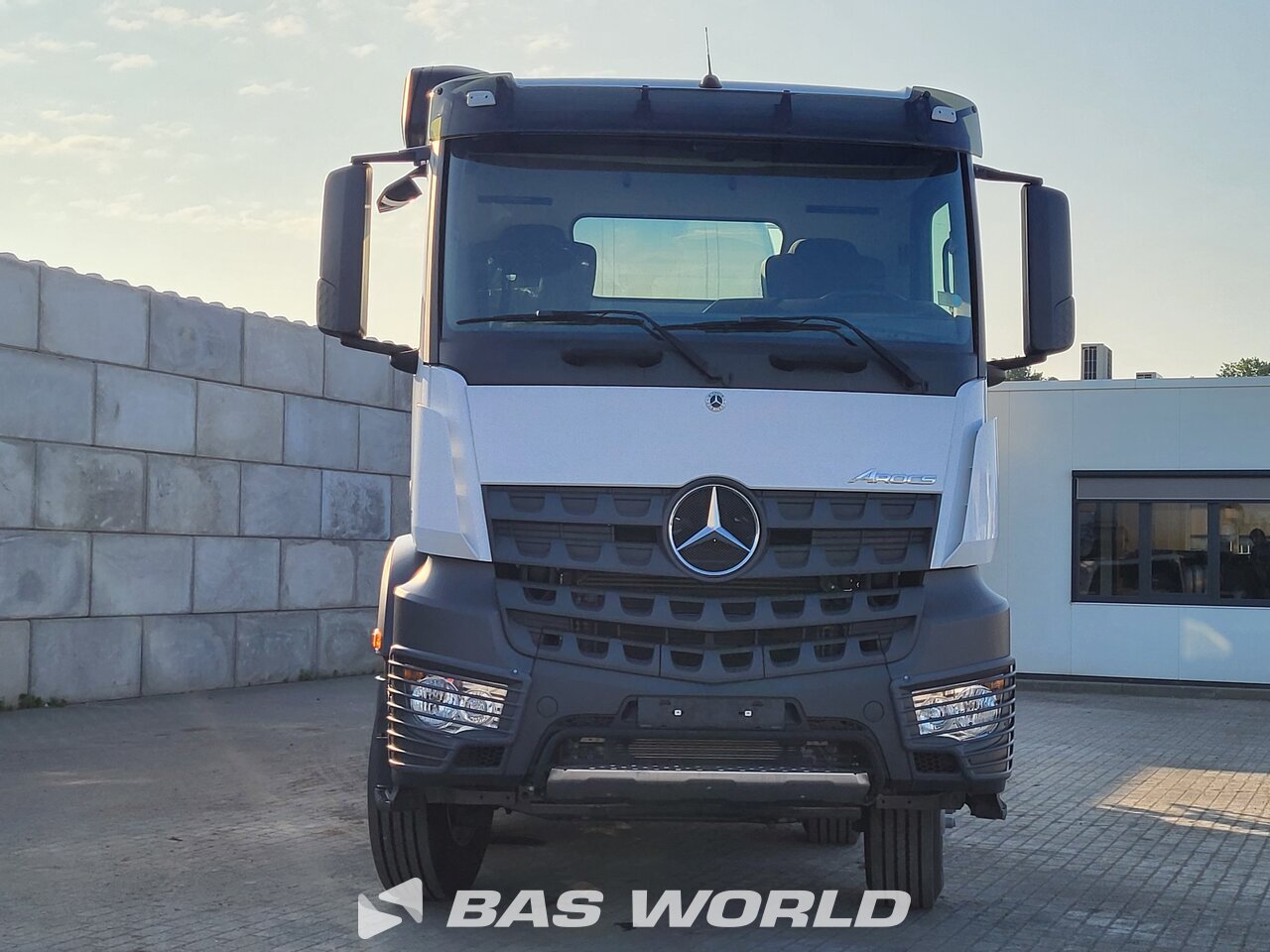 Other : Mercedes Arocs 4142 8X4 Schwing Stetter AM 10m3 FHC BL Camion malaxeur béton